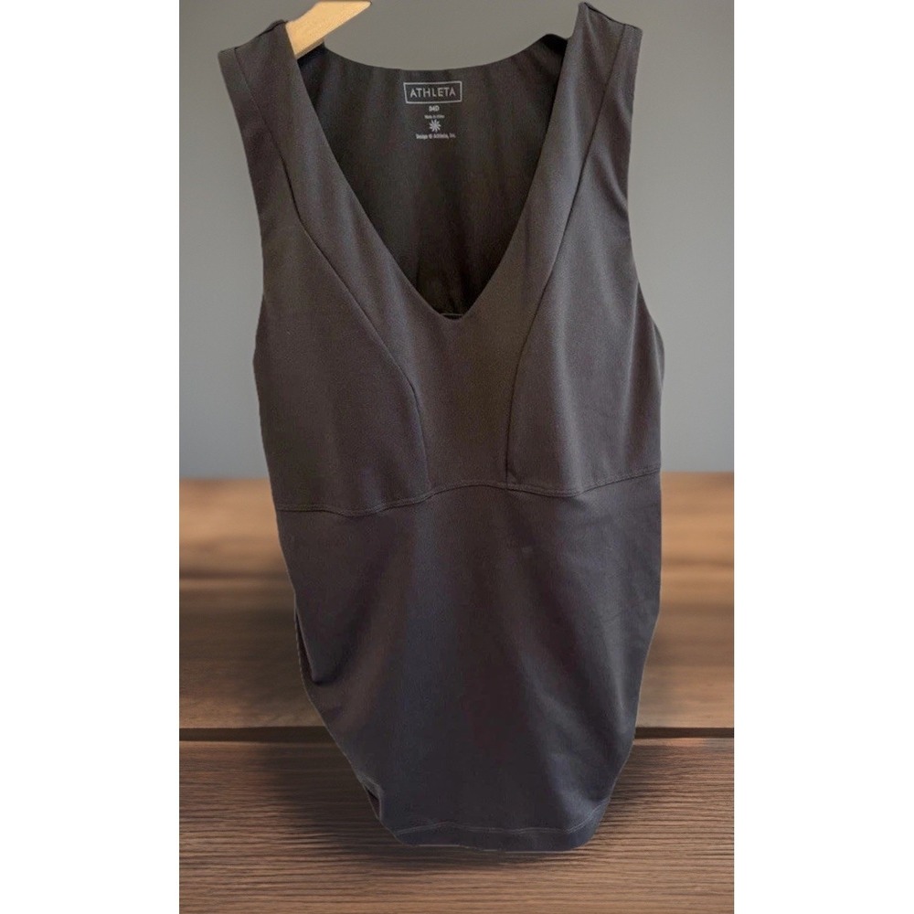 Athleta Built In Bra Tank Top Womens 34D Brown Athletic Workout Shelf Bra V Neck